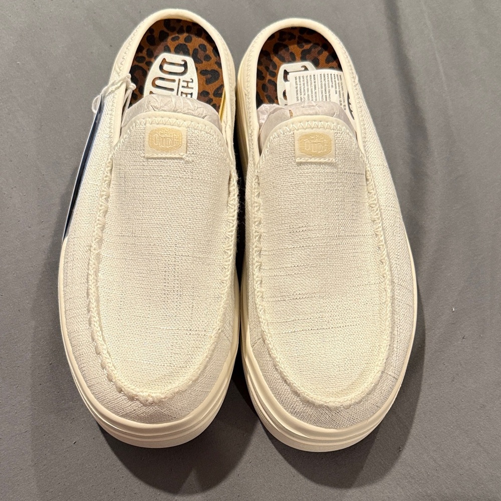 Women’s Hey Dude CreamSlip-On Shoes